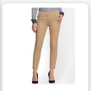 NWT NY&CO Audrey Crop Pants
